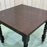 English oak table from the 1930s with 2 extensions