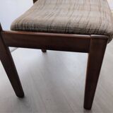 4 vintage chairs