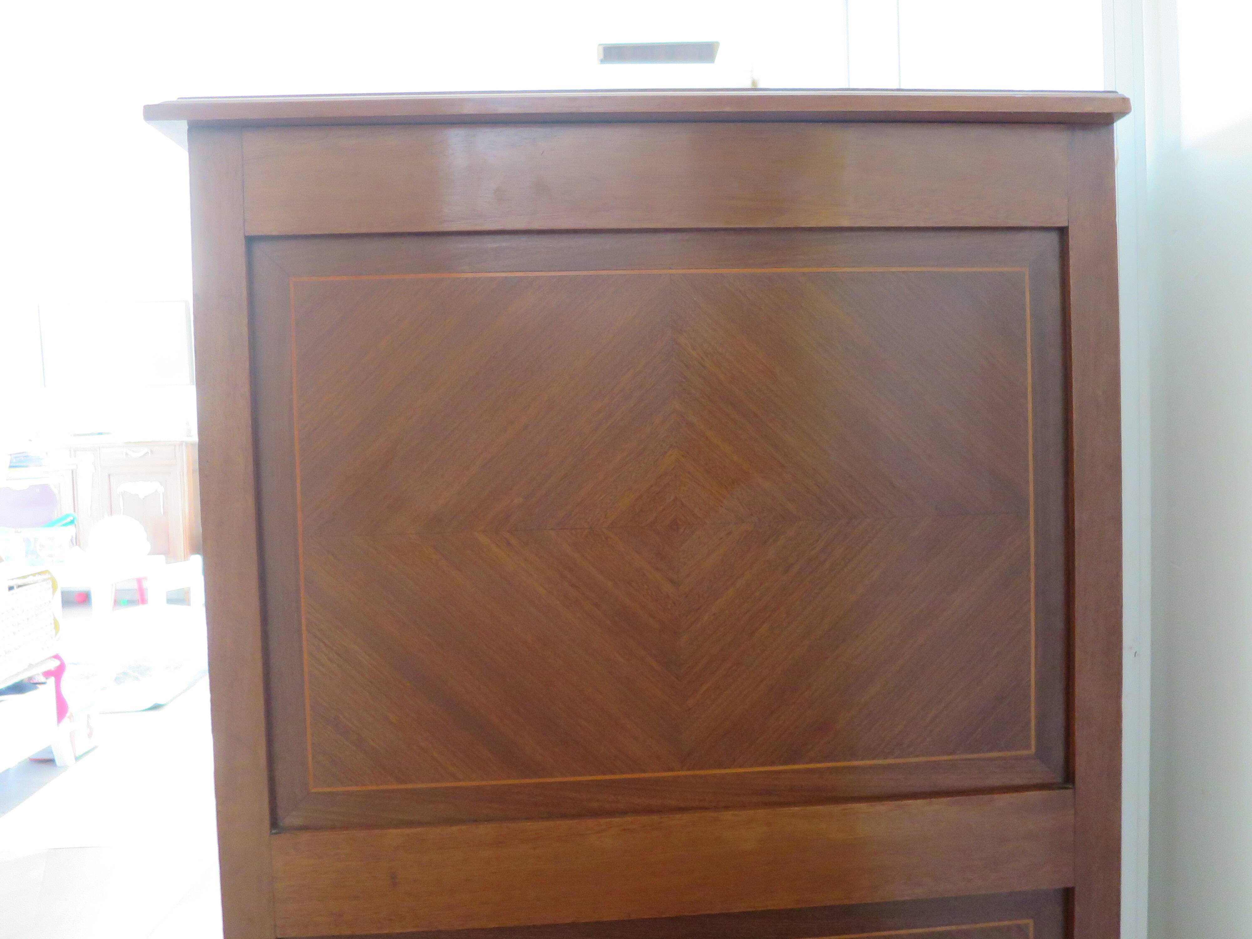 Buffet, bonnetière style Directoire