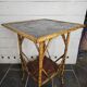 table en bois style bambou avec décor asiatique