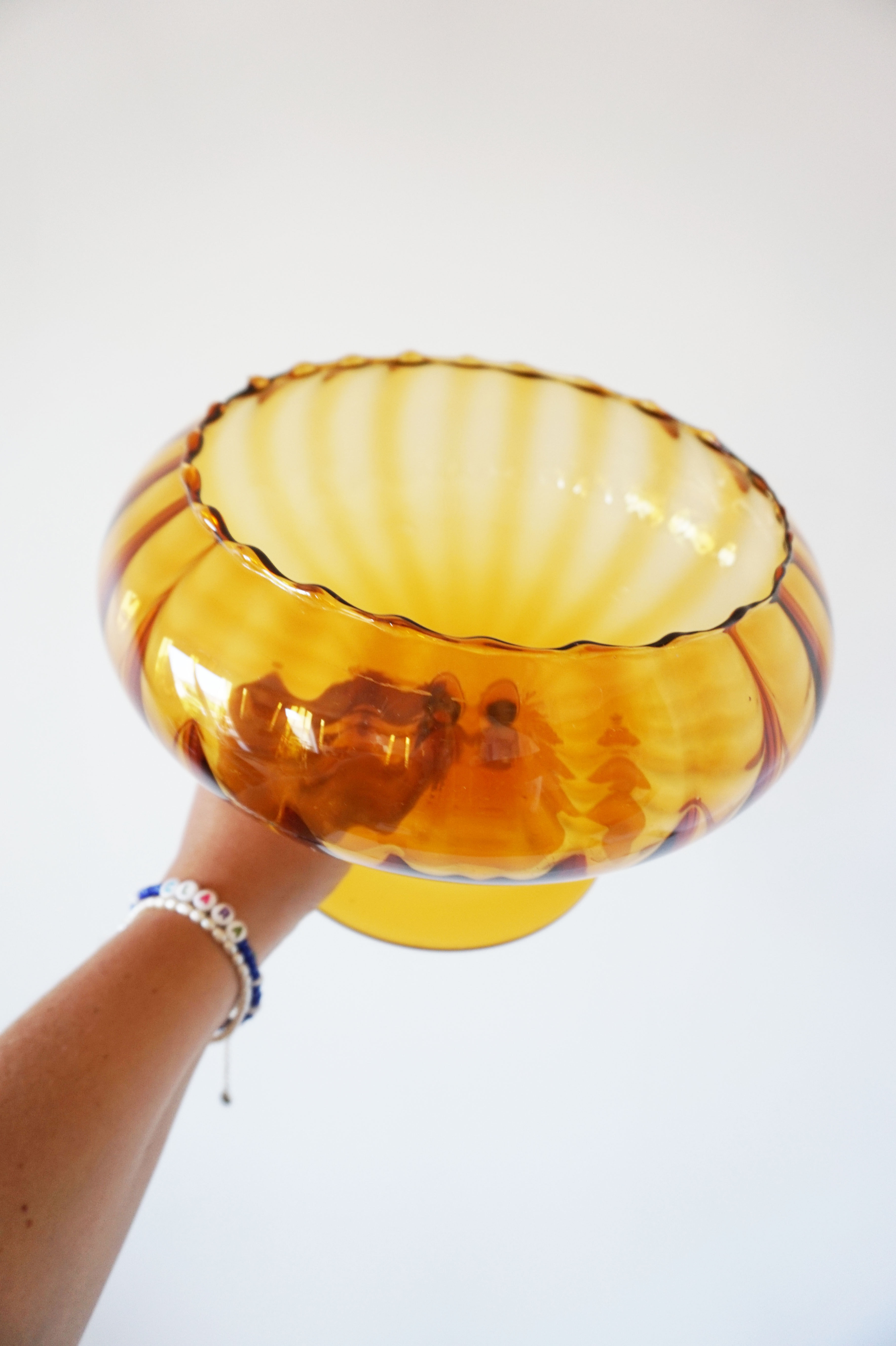 1960 blown glass standing cup