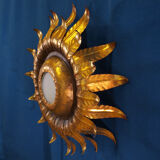 Wall light or sun ceiling with a foliage motif, in a Florentine style