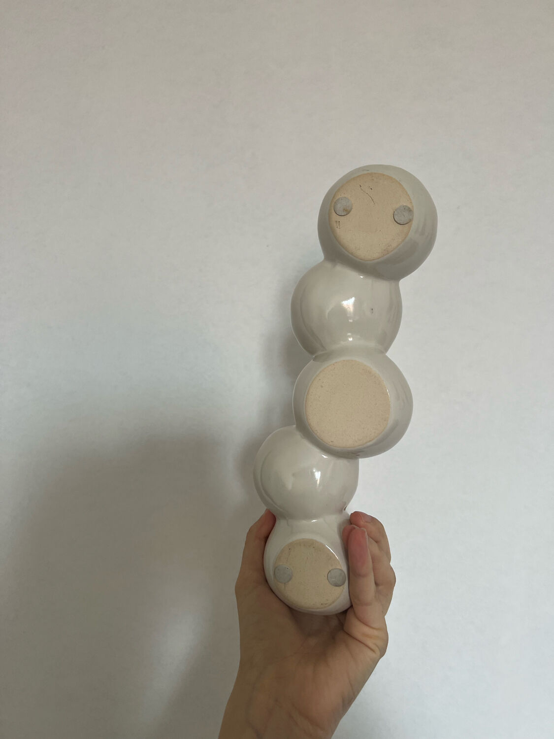 White ceramic soliflore