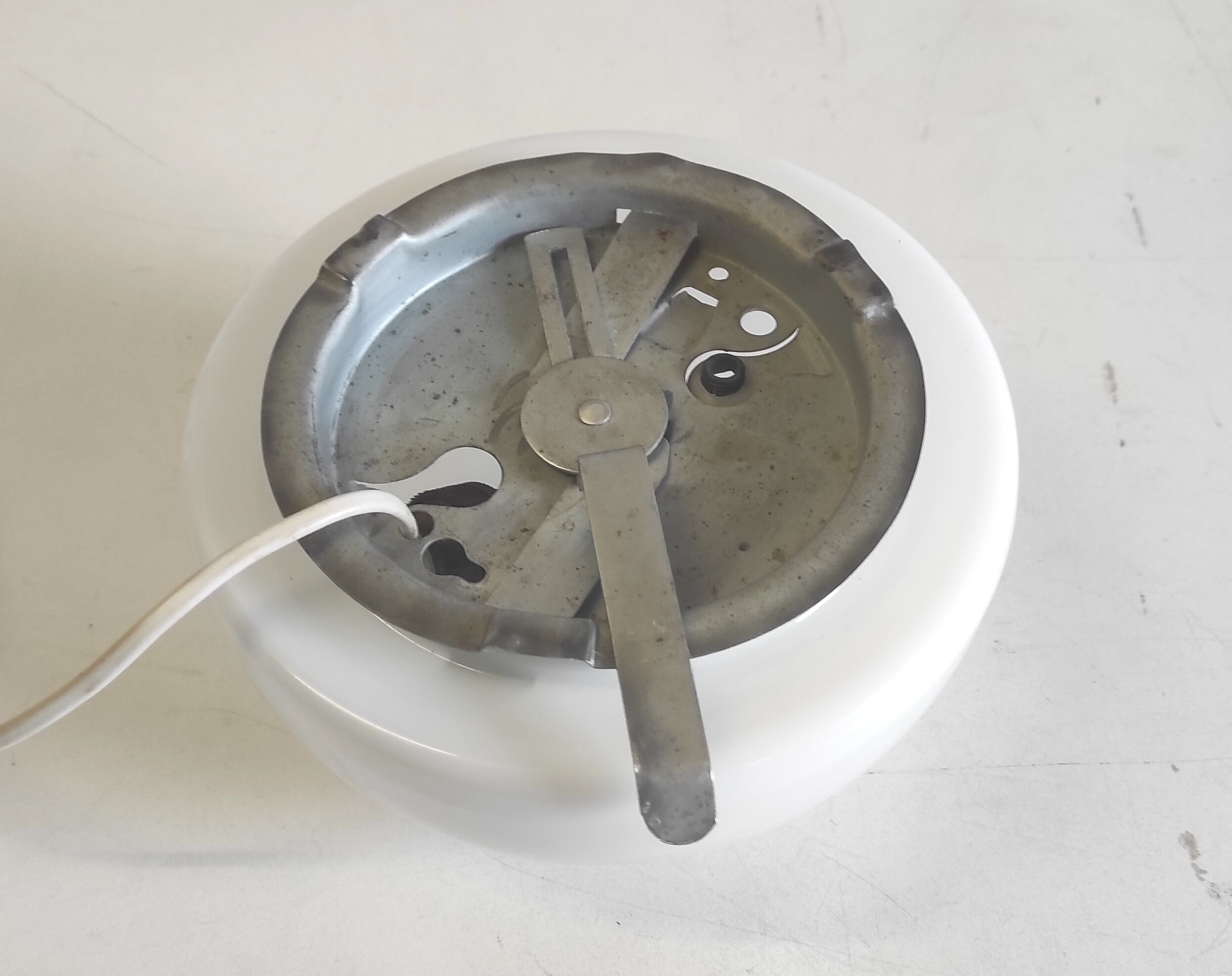 Ceiling lamp half-globe opaline, 60s/70s