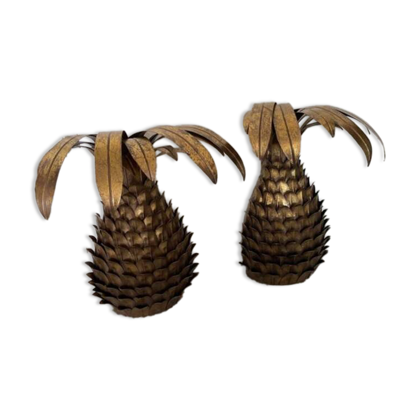 Pineapple wall sconces