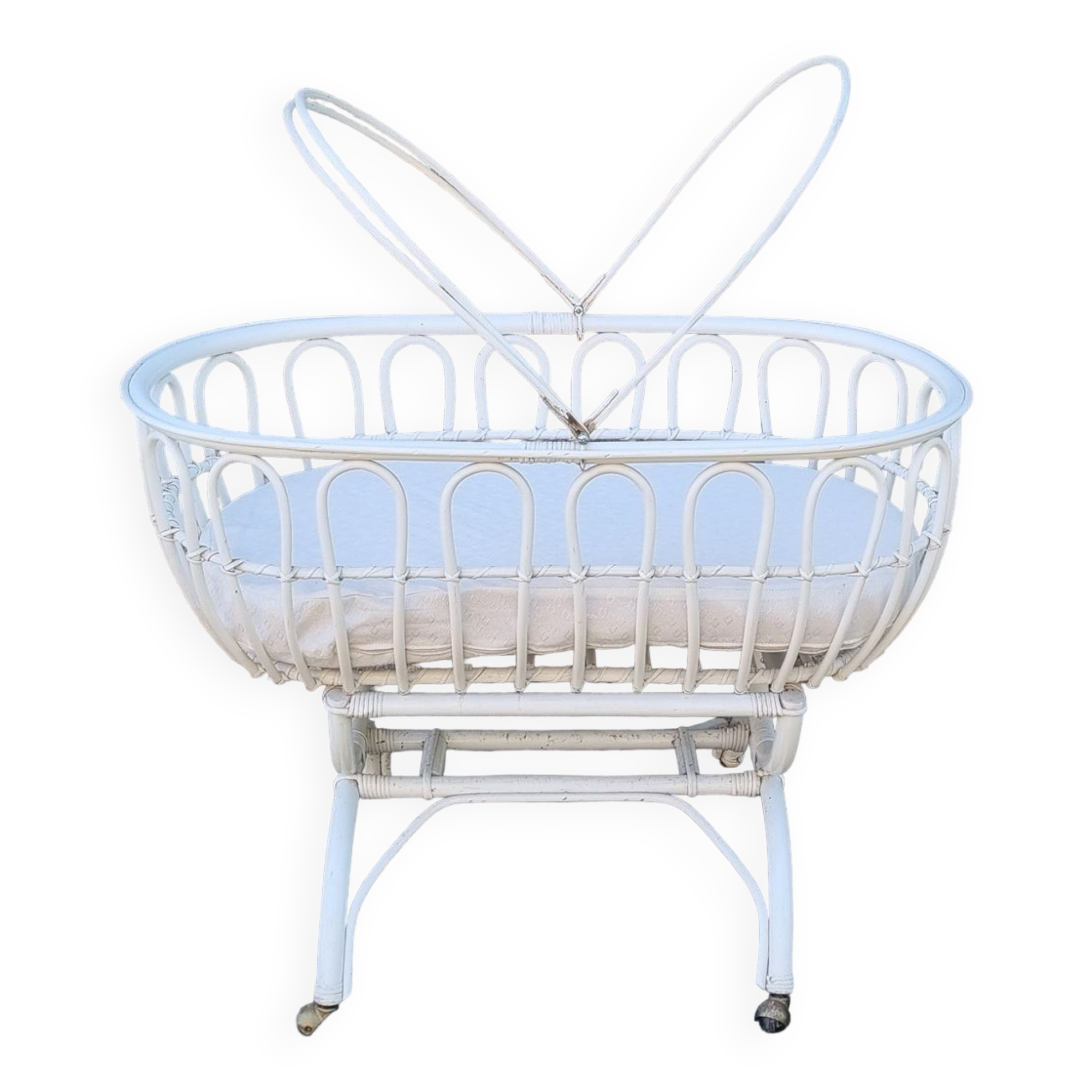Bed crib bamboo rattan with wheels, white, with handle, vintage, 60s
