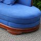 Grande méridienne vintage bleu cobalt en tissu et bois – chaise longue 190