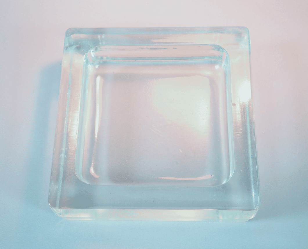 Crystal pocket emptier