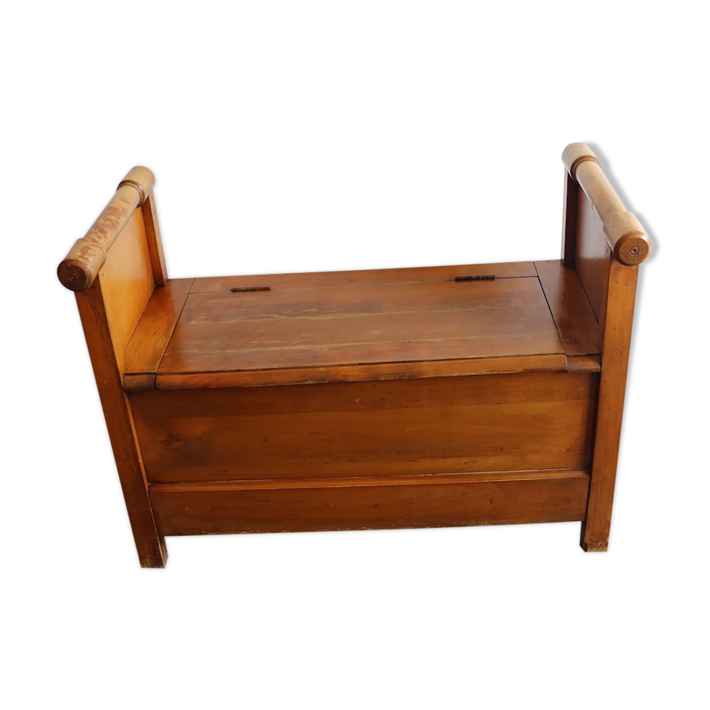 Bench trunk