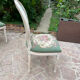Paire de chaises médaillon