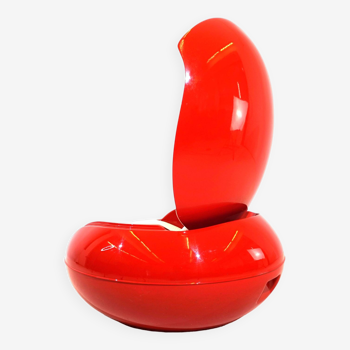 Garden Egg armchair by Peter Ghyczy for Reuter