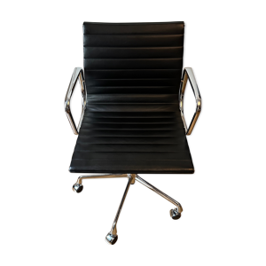 Chaise de bureau EA118 - cuir