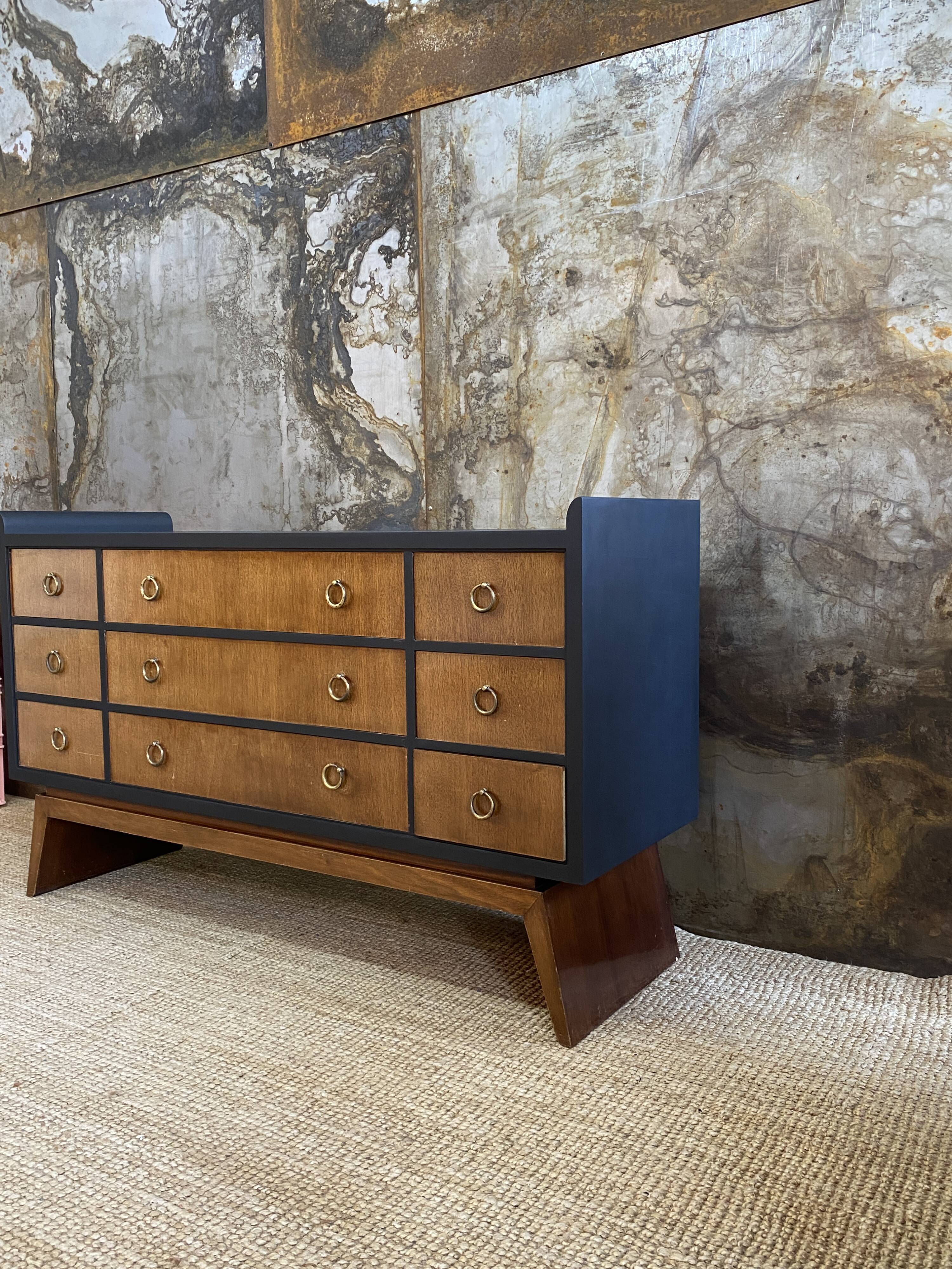 Chest of drawers feet boat