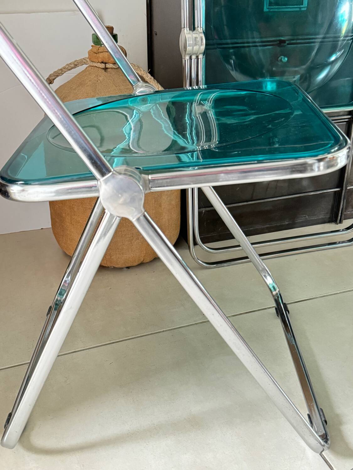 Set of 4 blue Plia folding chairs by Castelli