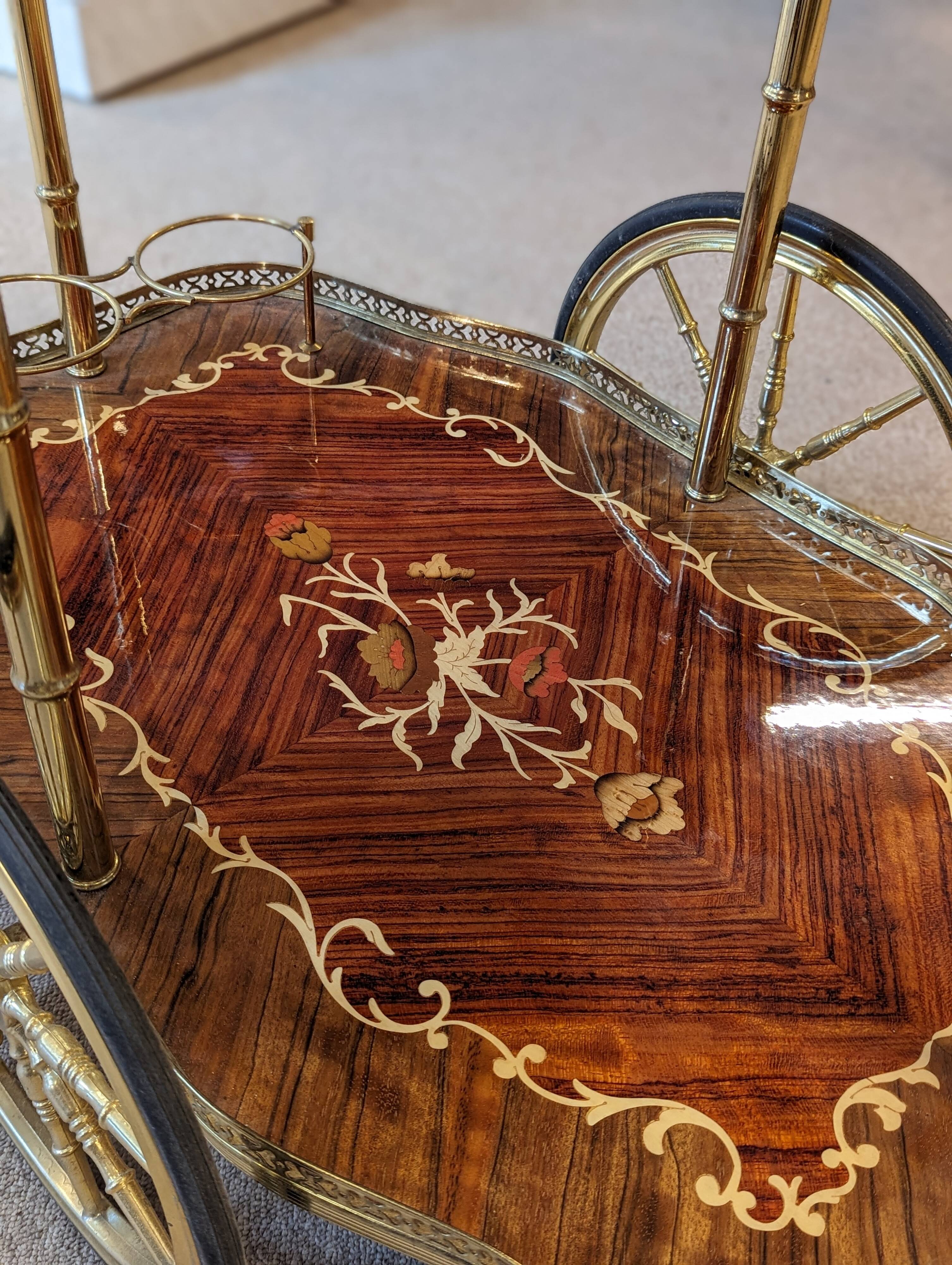 Inlaid rolling trolley