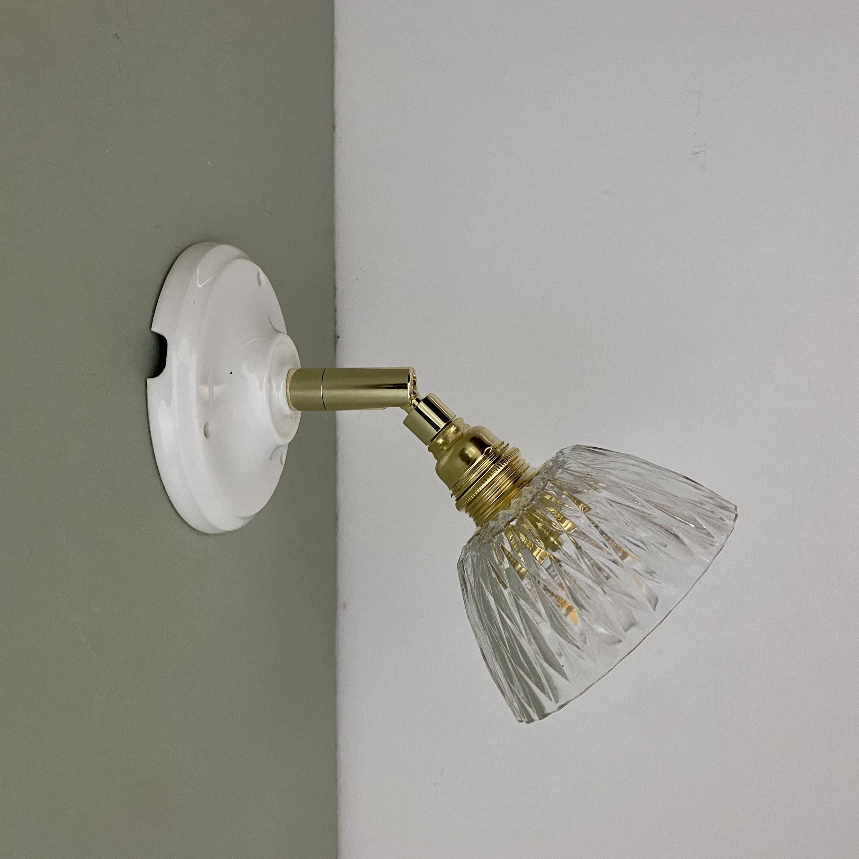 Vintage chiseled glass lampshade wall light - tableware collection -
