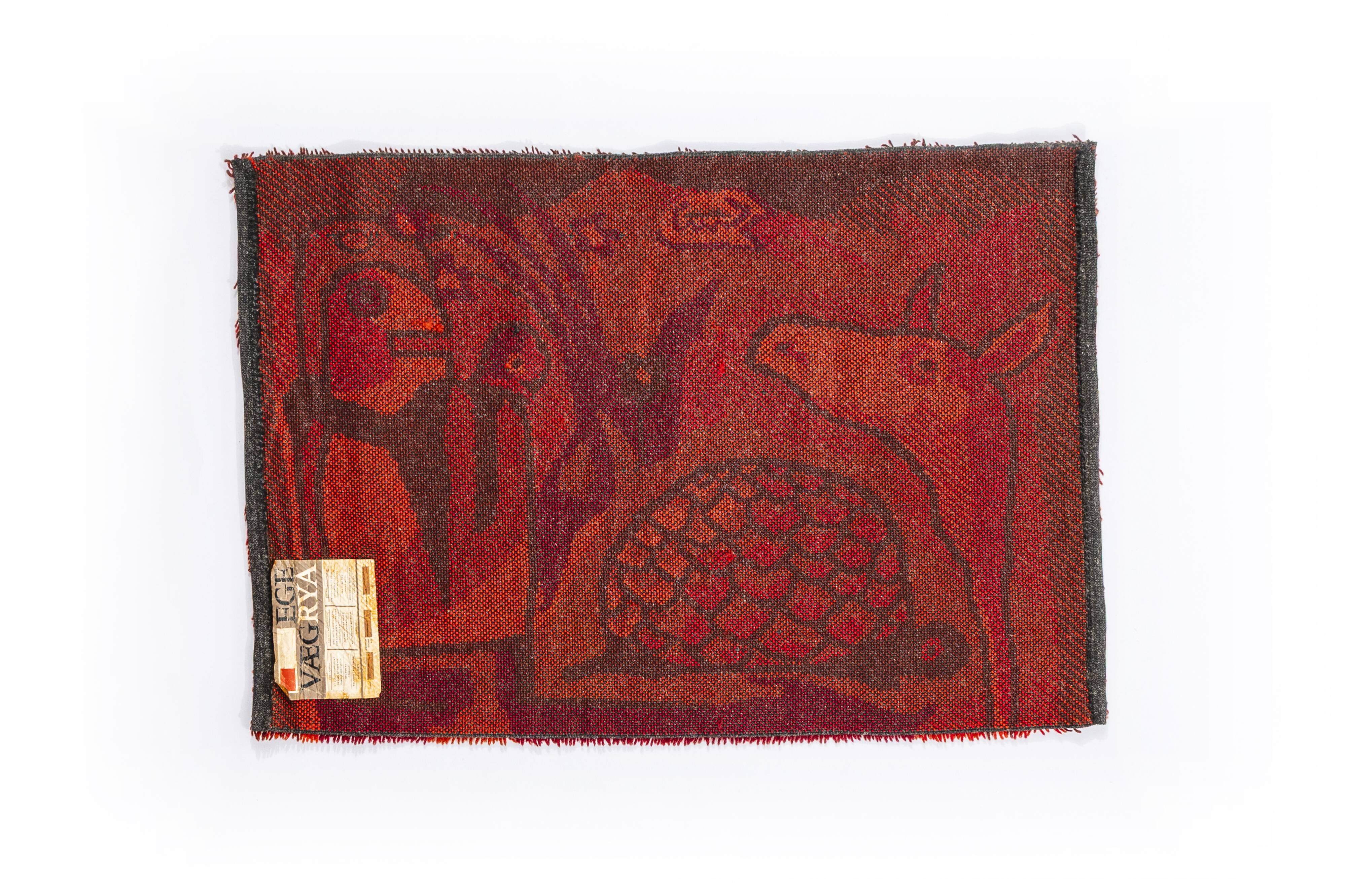 Scandinavian 20th century modern rug by Ege Rya. 138 X 95 cm (54 X 37 in).