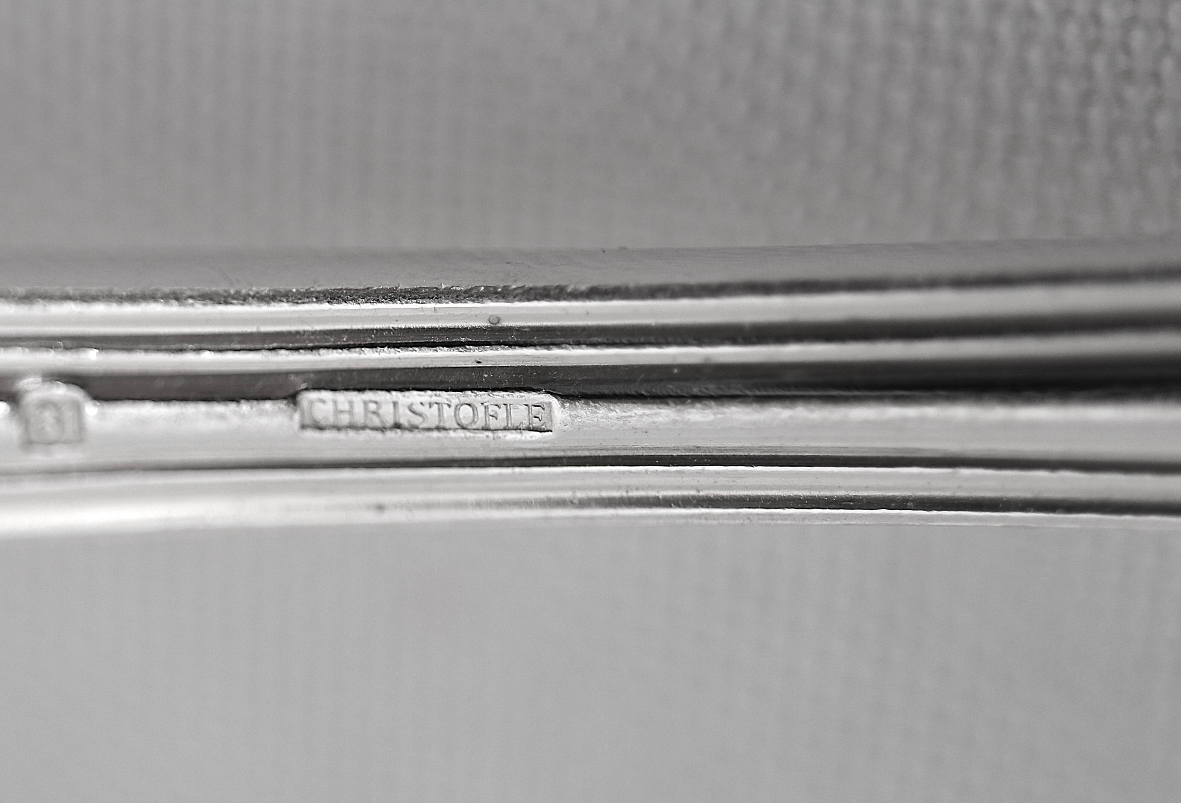 Christofle Violon palmettes, 14 table forks, 21 cm, silver-plated metal.