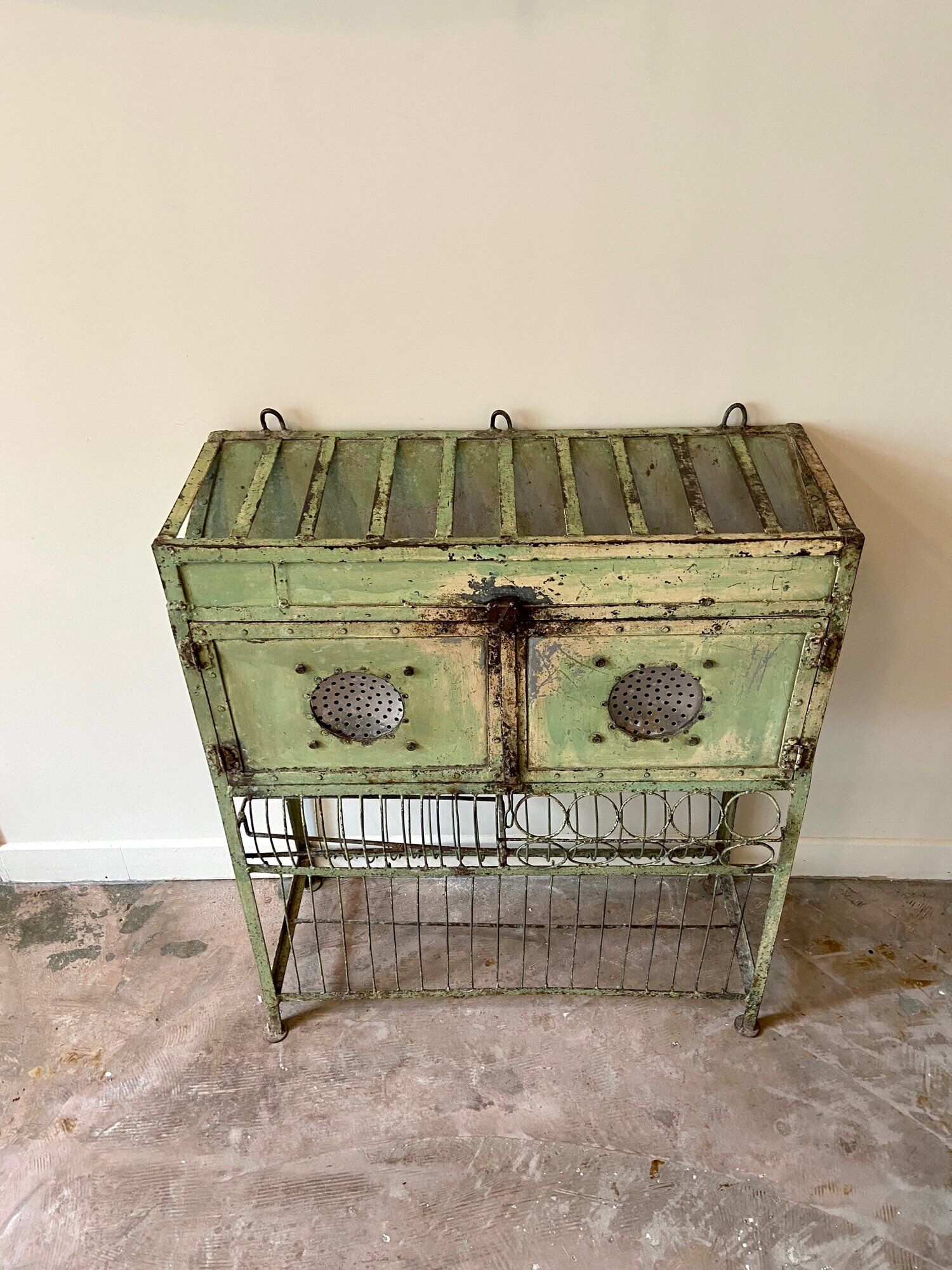 Storage cabinet in water green metal