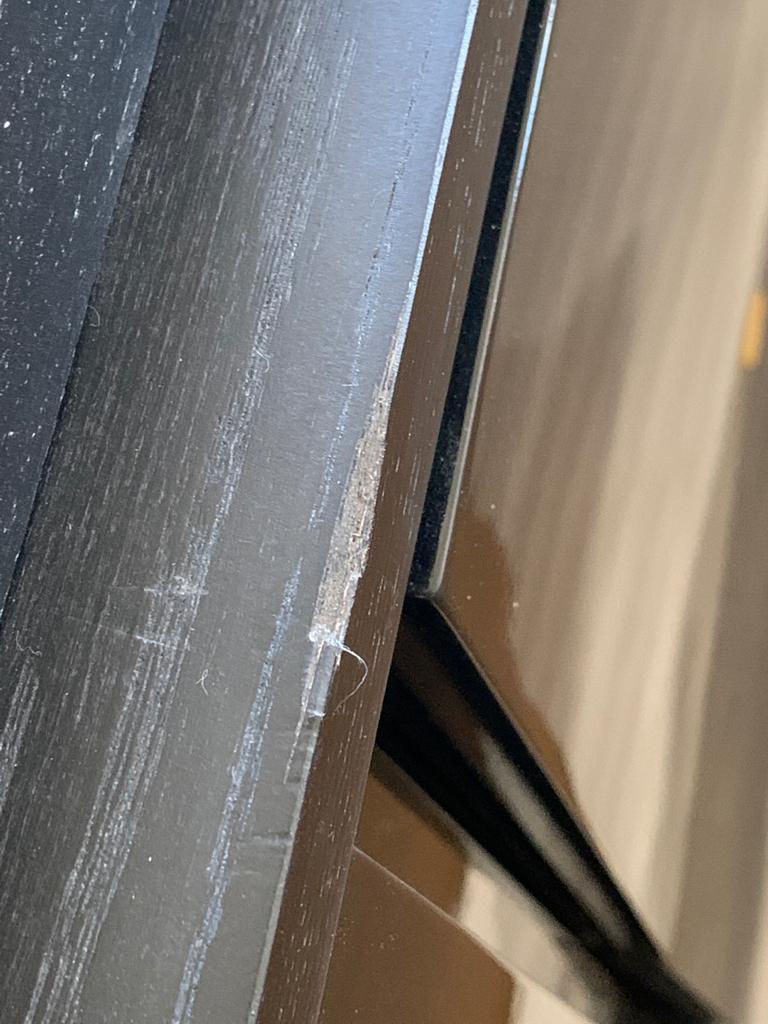 Black mirror capri enfilade