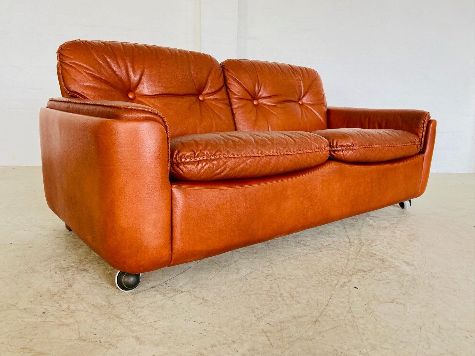 Canapé 2 places vintage danois en cuir cognac du milieu du siècle par Sigurd Resell