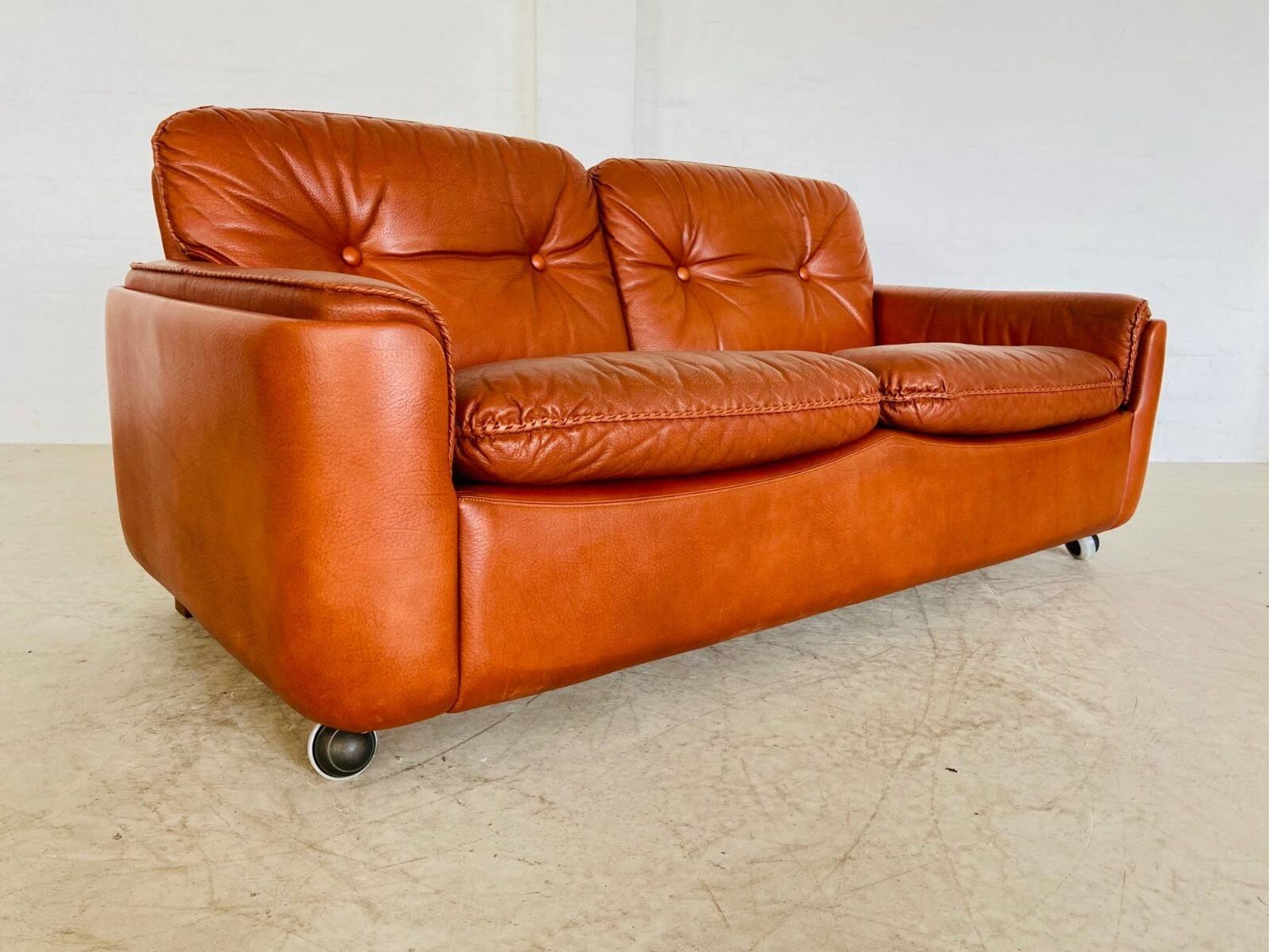 Vintage Danish mid-century cognac leather 2-seater sofa by Sigurd Resell
