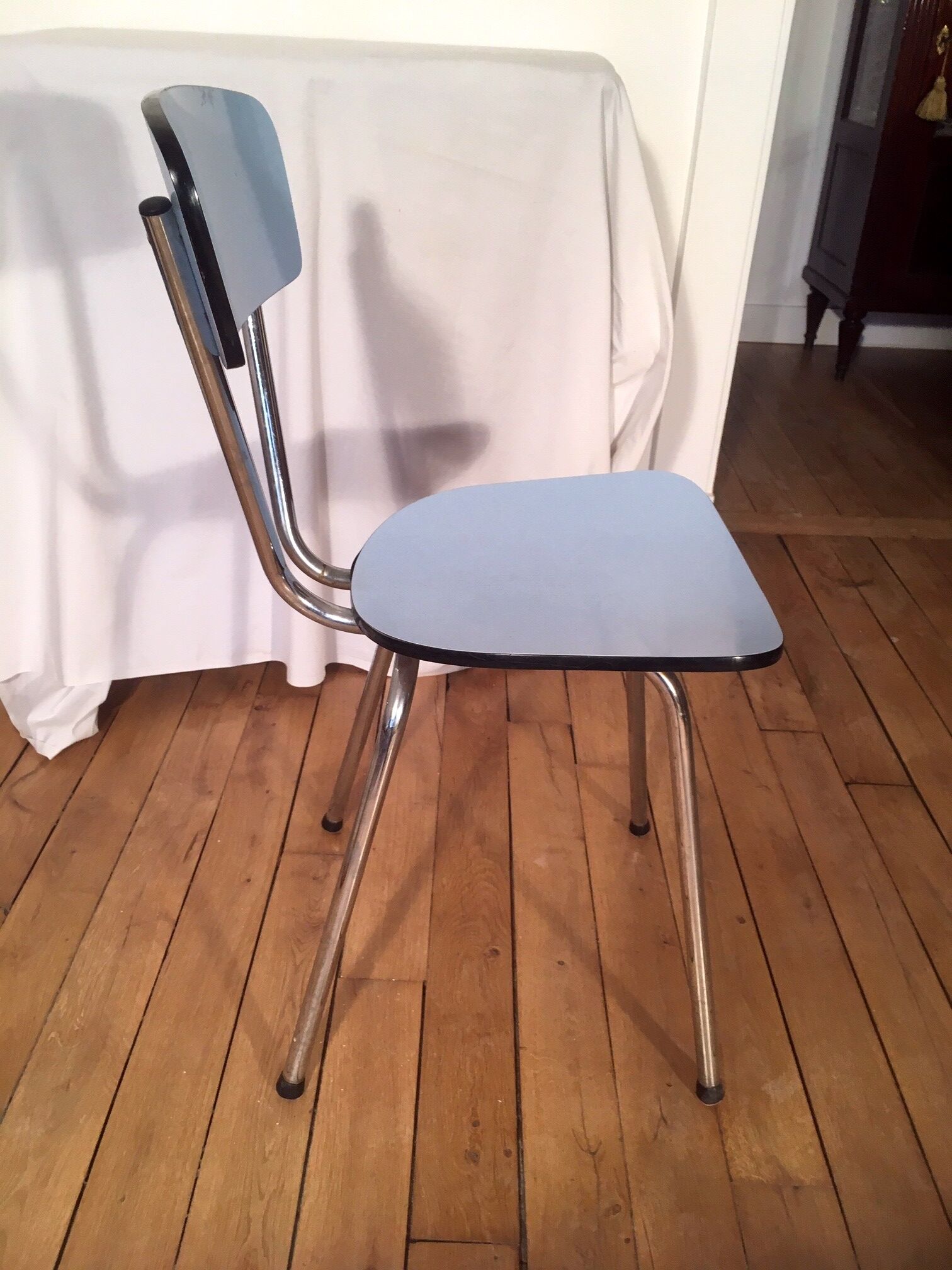 Chair in Formica from the 1960s