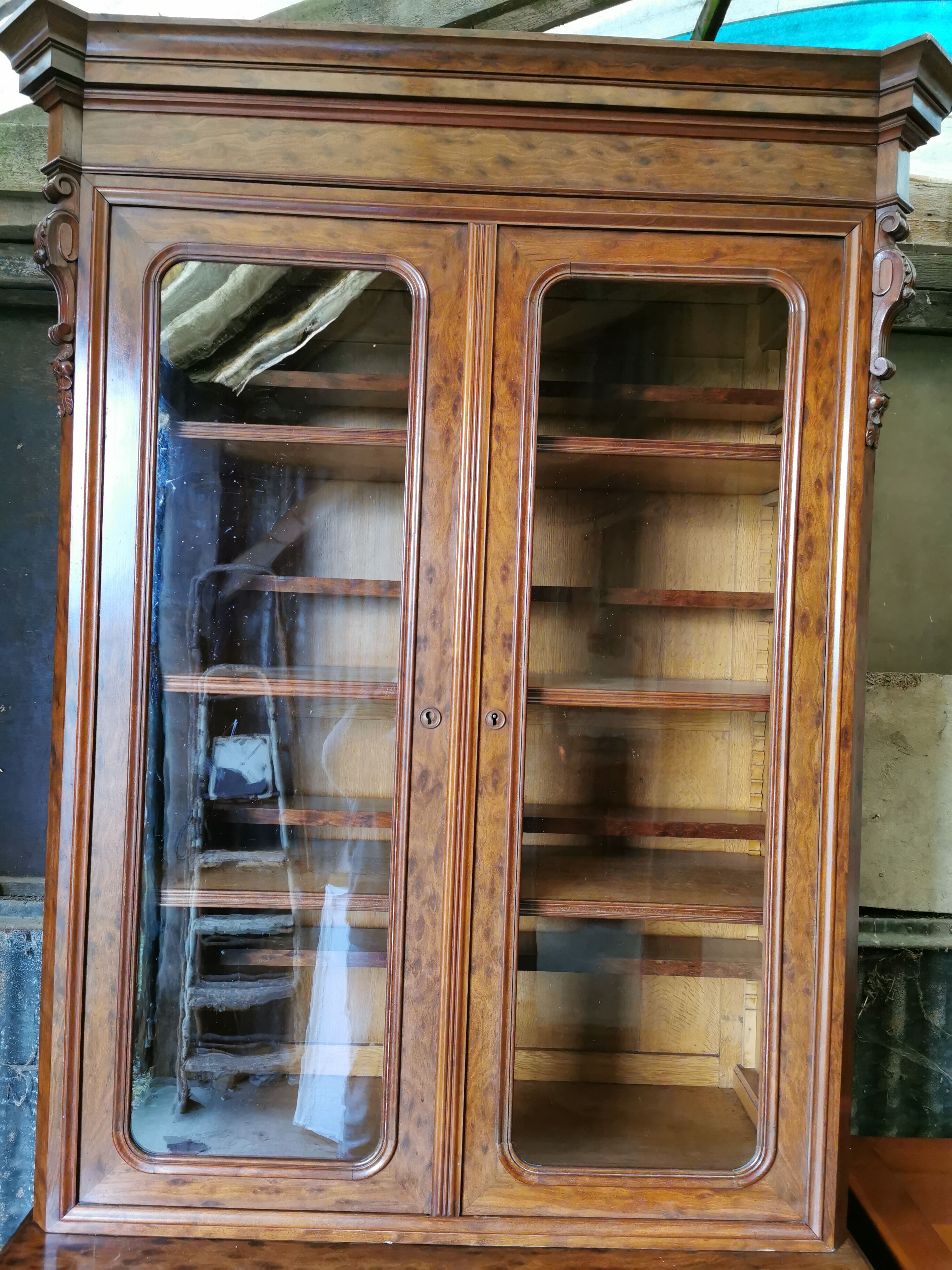 Buffet two 19th century glazed body Louis Philippe has customised