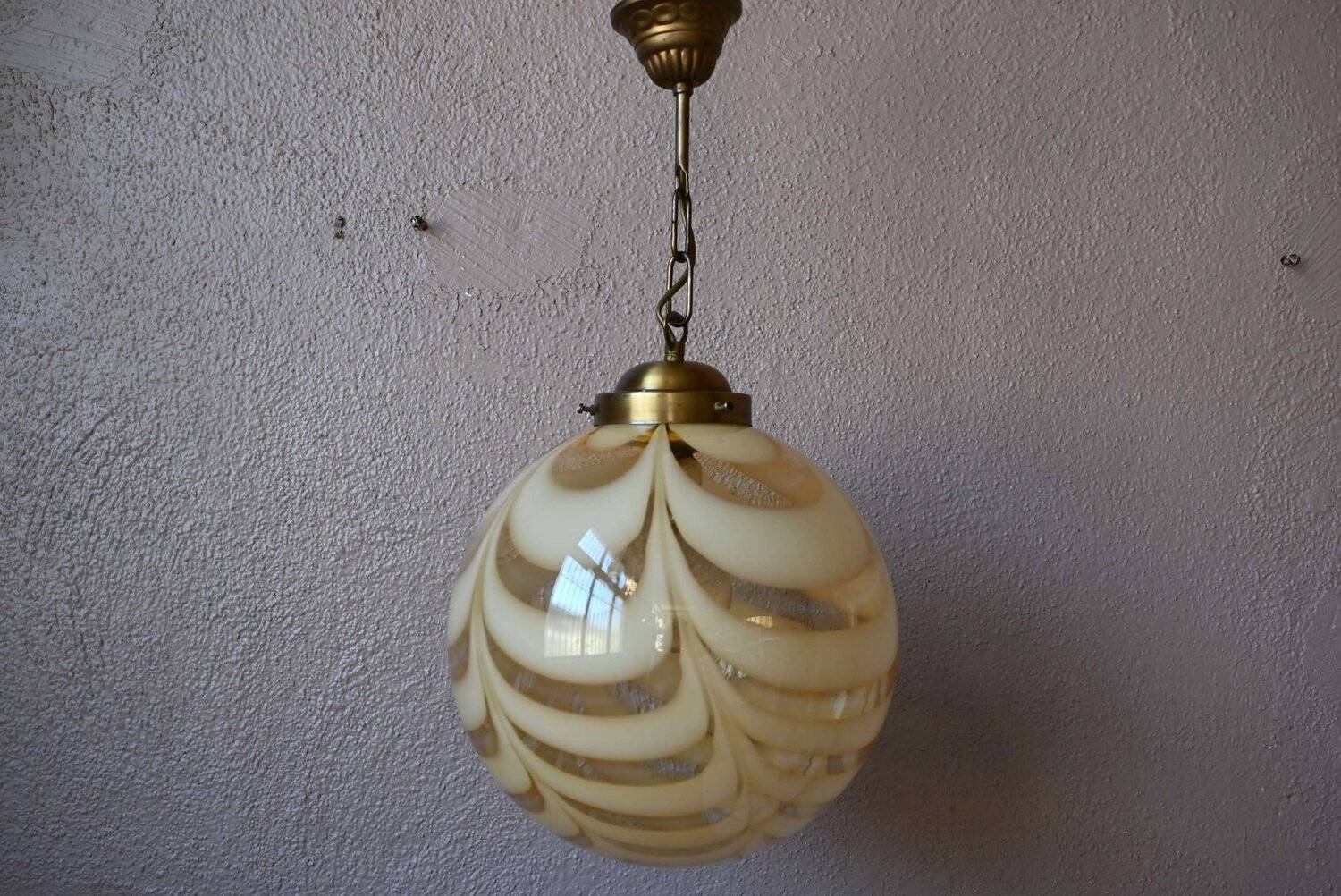 Suspension globe glass from Murano, marbled, brass, 1970s.
