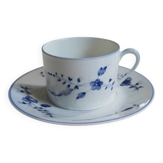 Chantilly porcelain