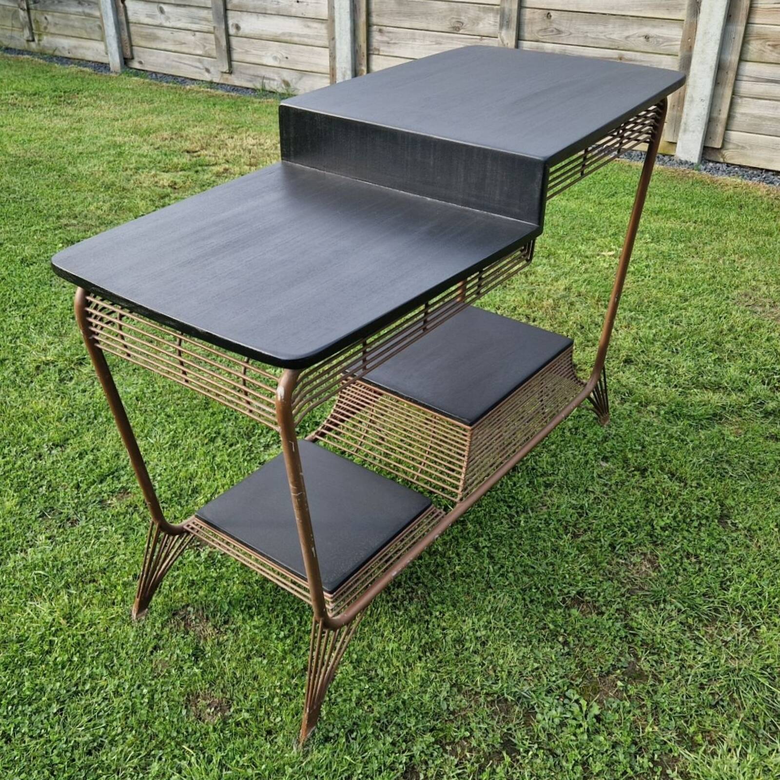 Table d'appoint moderniste milieu siècle à plusieurs niveaux, allemagne années 1950