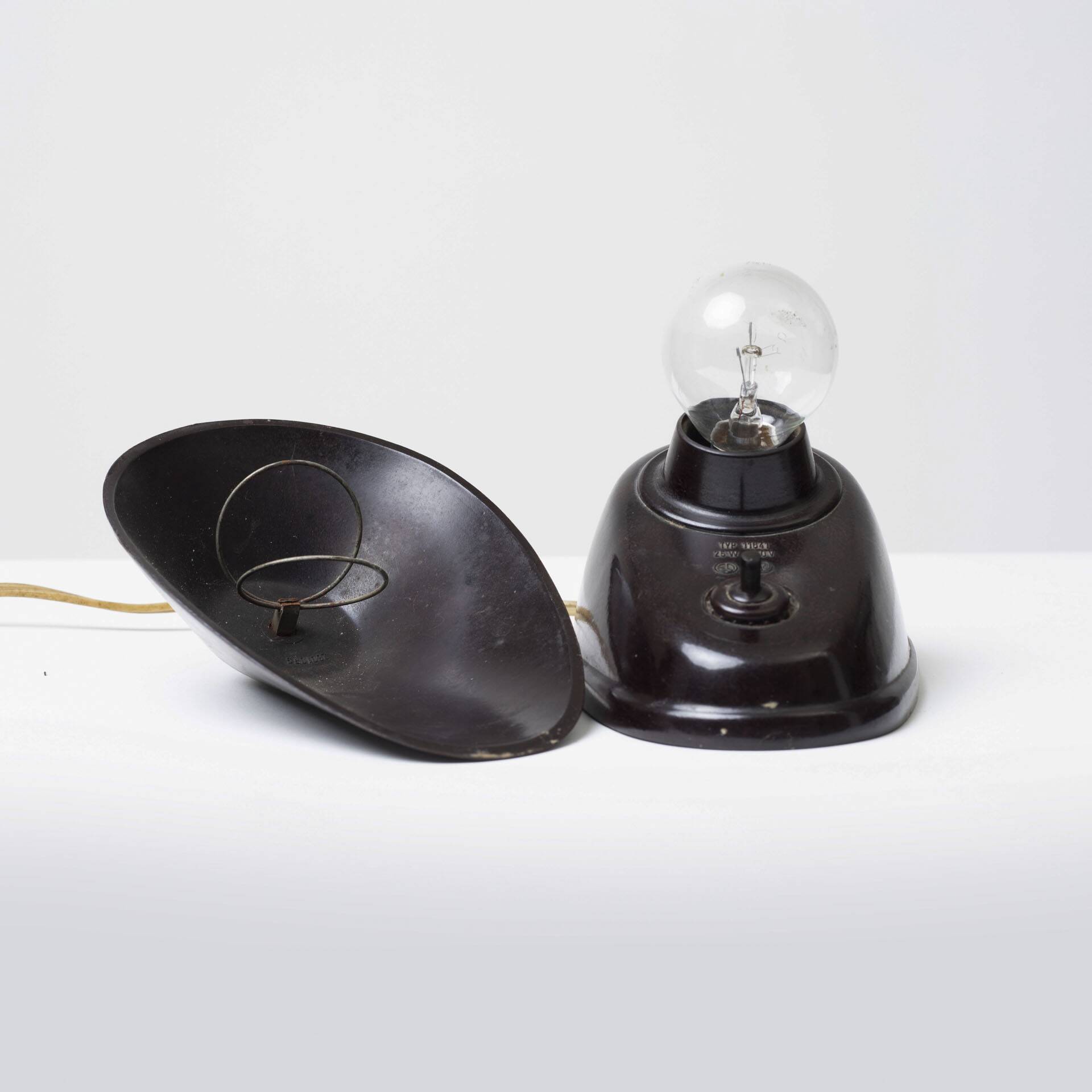 Czech Bauhaus Bakelite Model 11641 Table Lamp from ESC, 1930s
