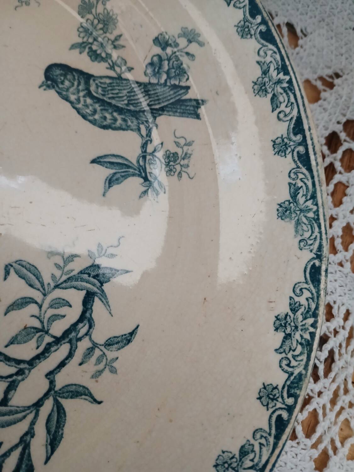 Small antique ironstone dish by Léon Graves