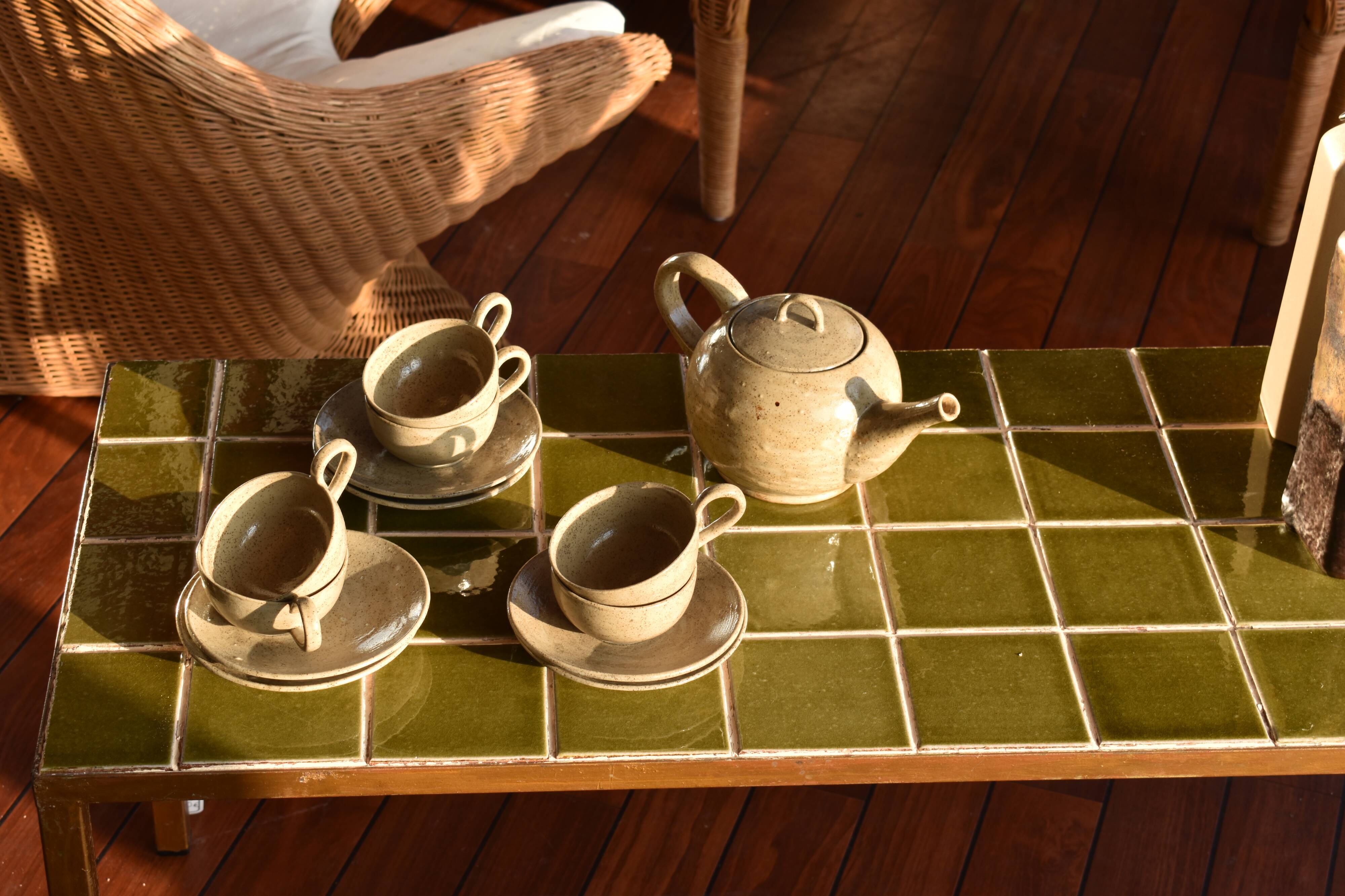 Vintage coffee table green tiles