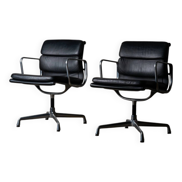 Chaises de bureau Vitra EA 208 de Charles et Ray Eames