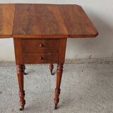 Work side table also known as tabee pipi