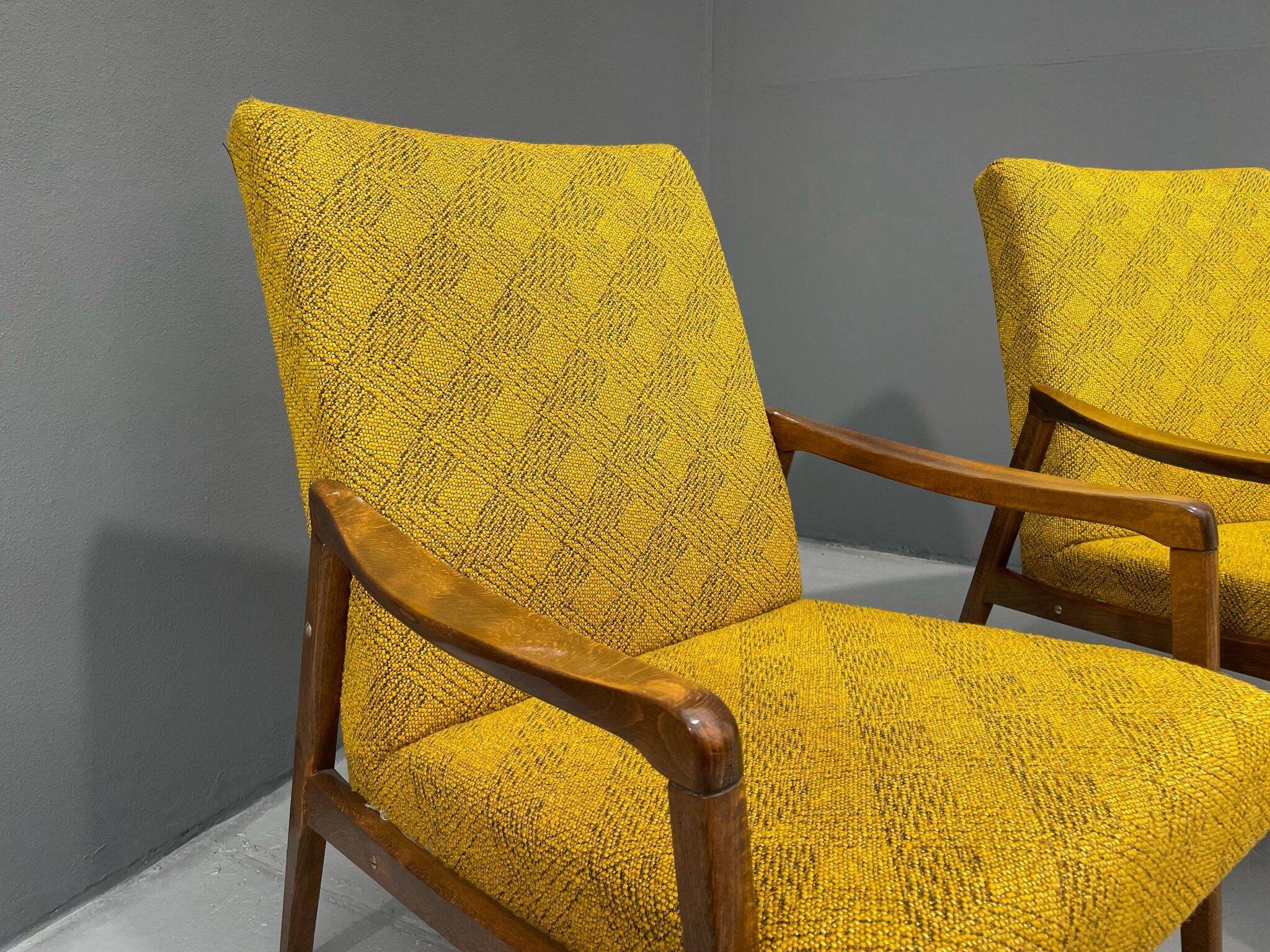 Fauteuils de Jiří Jiroutek – Interiér Praha, années 1960-70