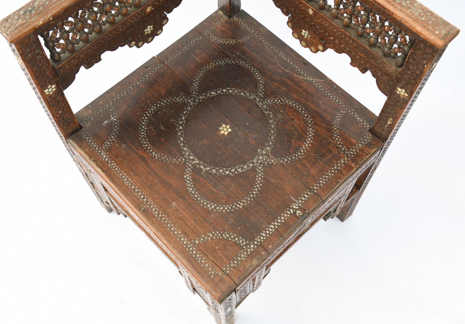 Oriental corner armchair