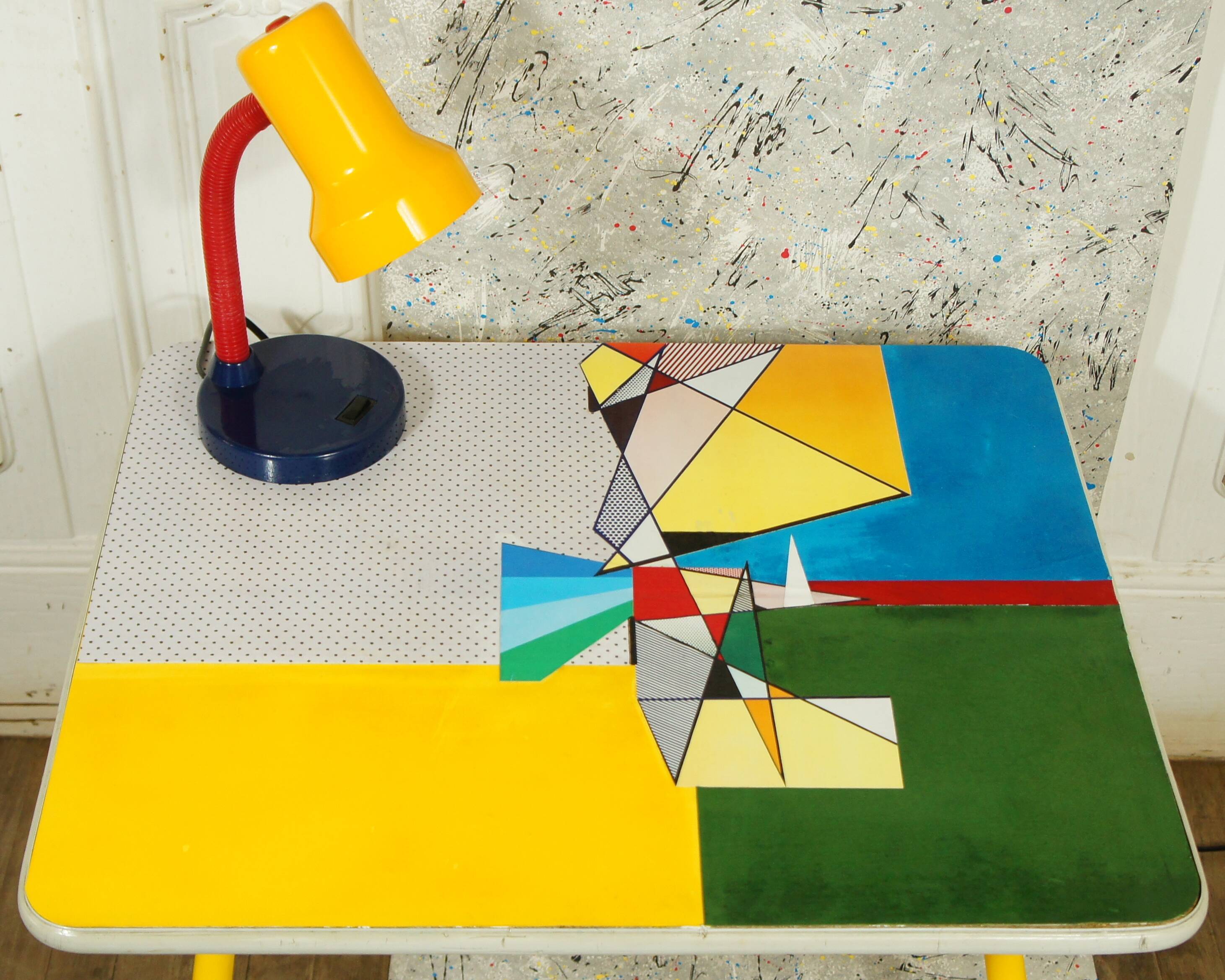 Children's desk & its lamp late 80s