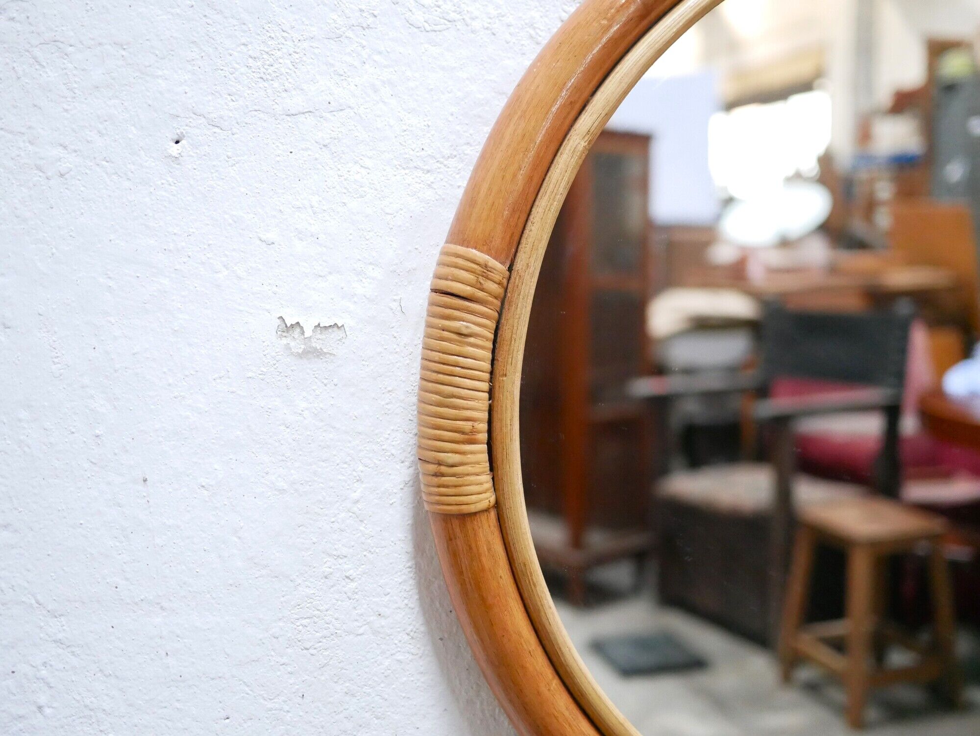 Miroir rond vintage en bambou et rotin 57cm x 57cm