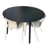 Magis table and 4 jasper morrison chairs