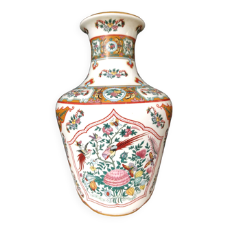 Modern Chinese vase