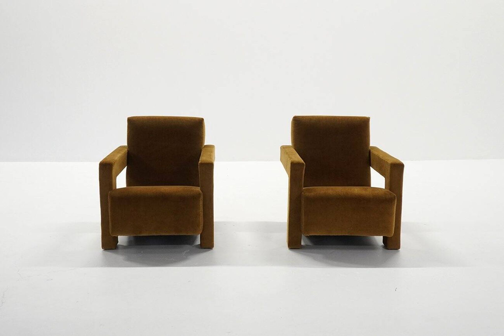 Utrecht 637 Lounge Chairs by Gerrit Rietveld for Cassina, 1990s, Set of 2