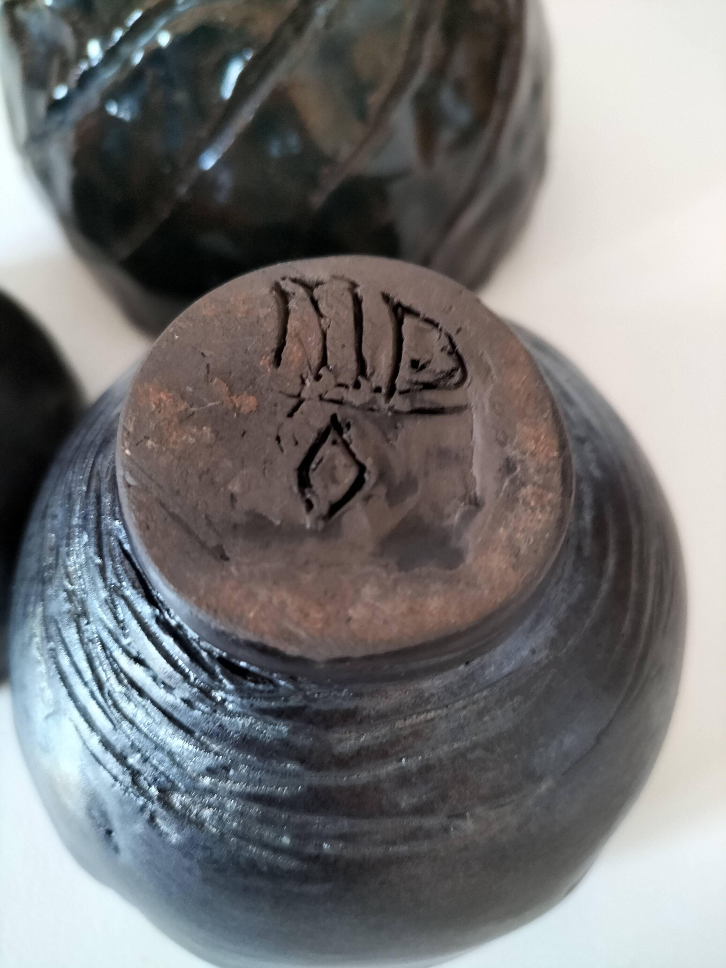 Set of 3 handmade ceramic bowls