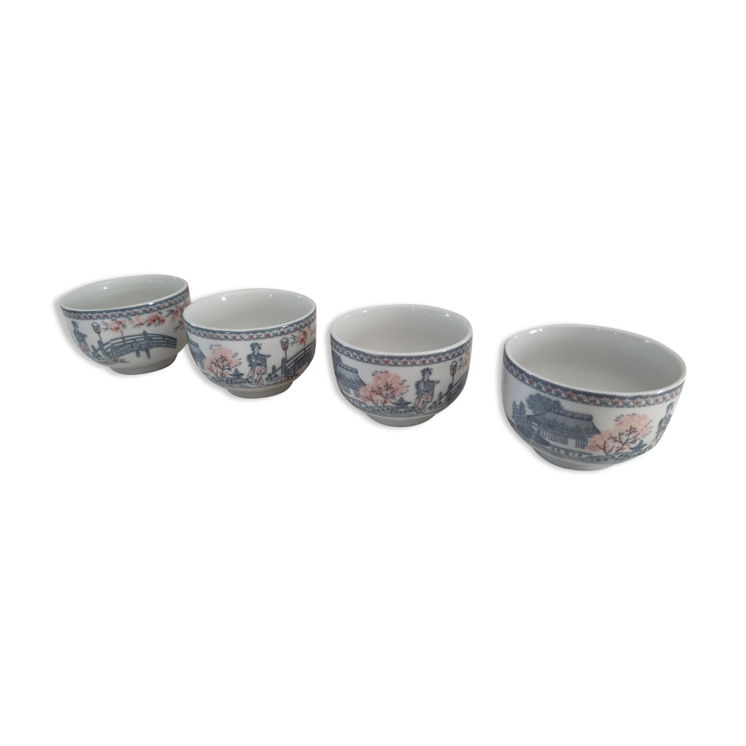 Set of 4 Japanese tea cups without handle pale blue and pink décor