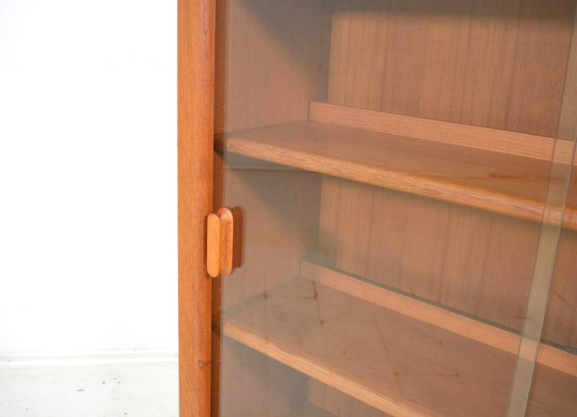 Showcase by CFC Silkeborg 1960s Danish teak Scandinavian display cabin