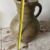 Great ceramic vase from the 70s with a very nice shape.