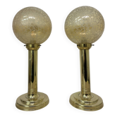 Lot de 2 grandes lampes de table globe en verre et laiton