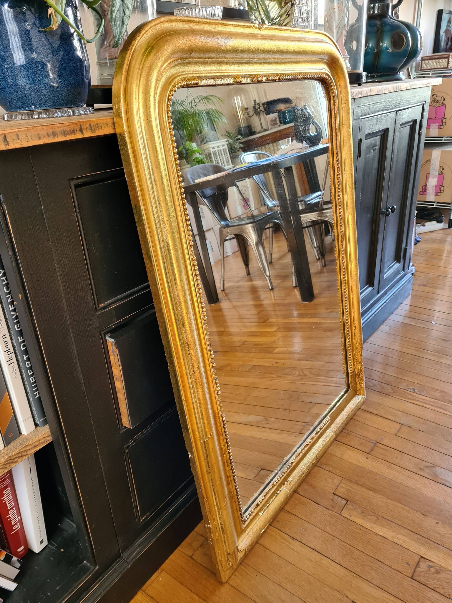 Old Louis Phillipe mercury mirror in gilded stucco with leaf