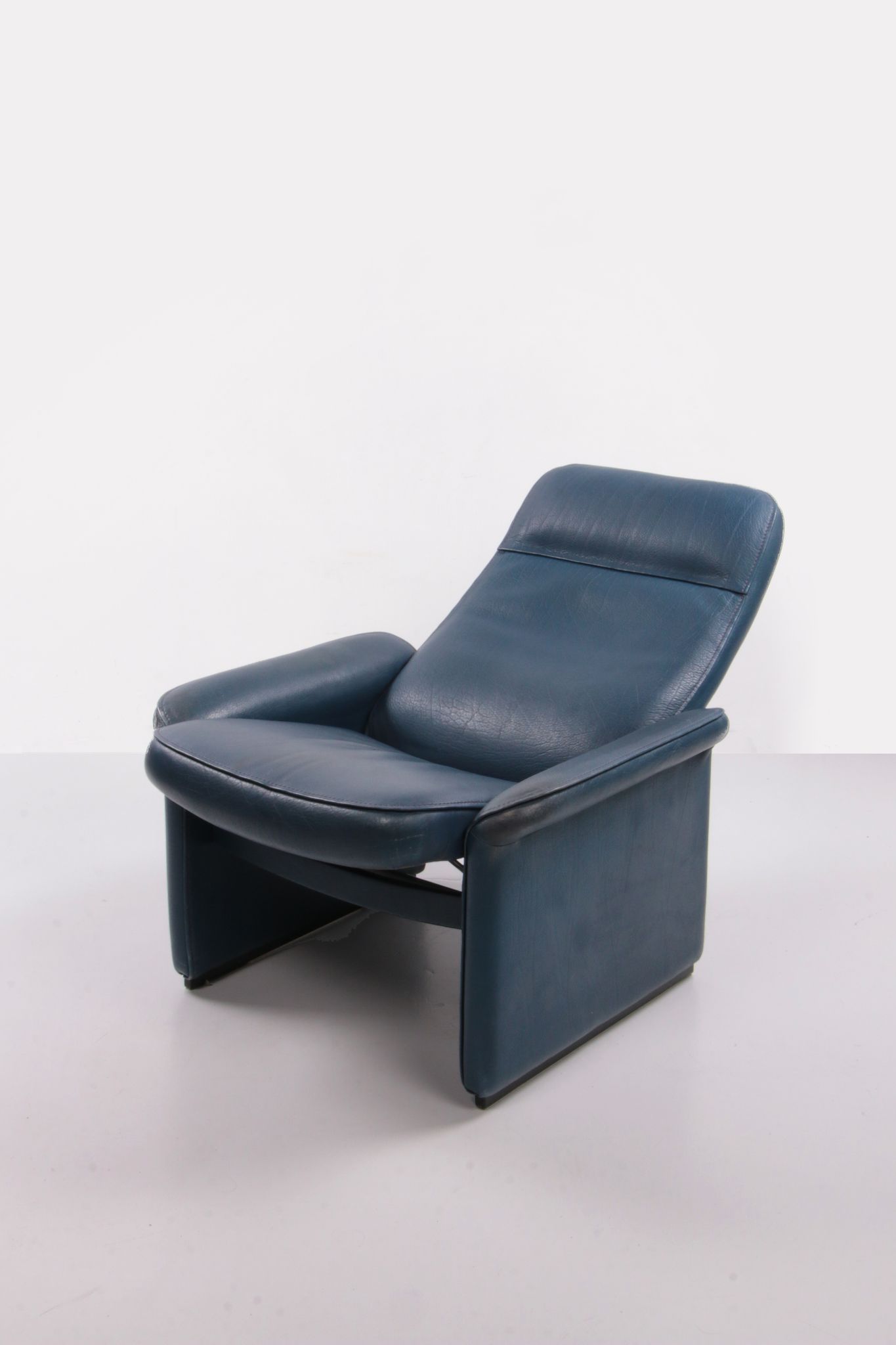 De Sede DS 50 Relax armchair with Hocker leather Petrol colour, 1980 Switzerland